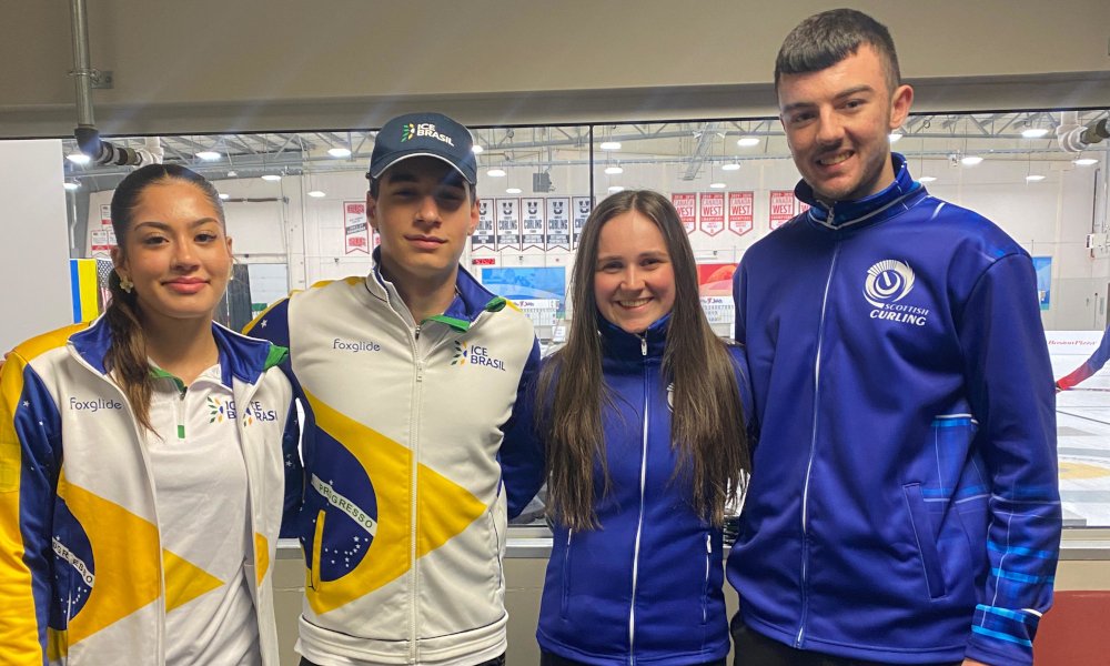 O Brasileiros do Curling Melissa Sampaio e Pedro Ribeiro